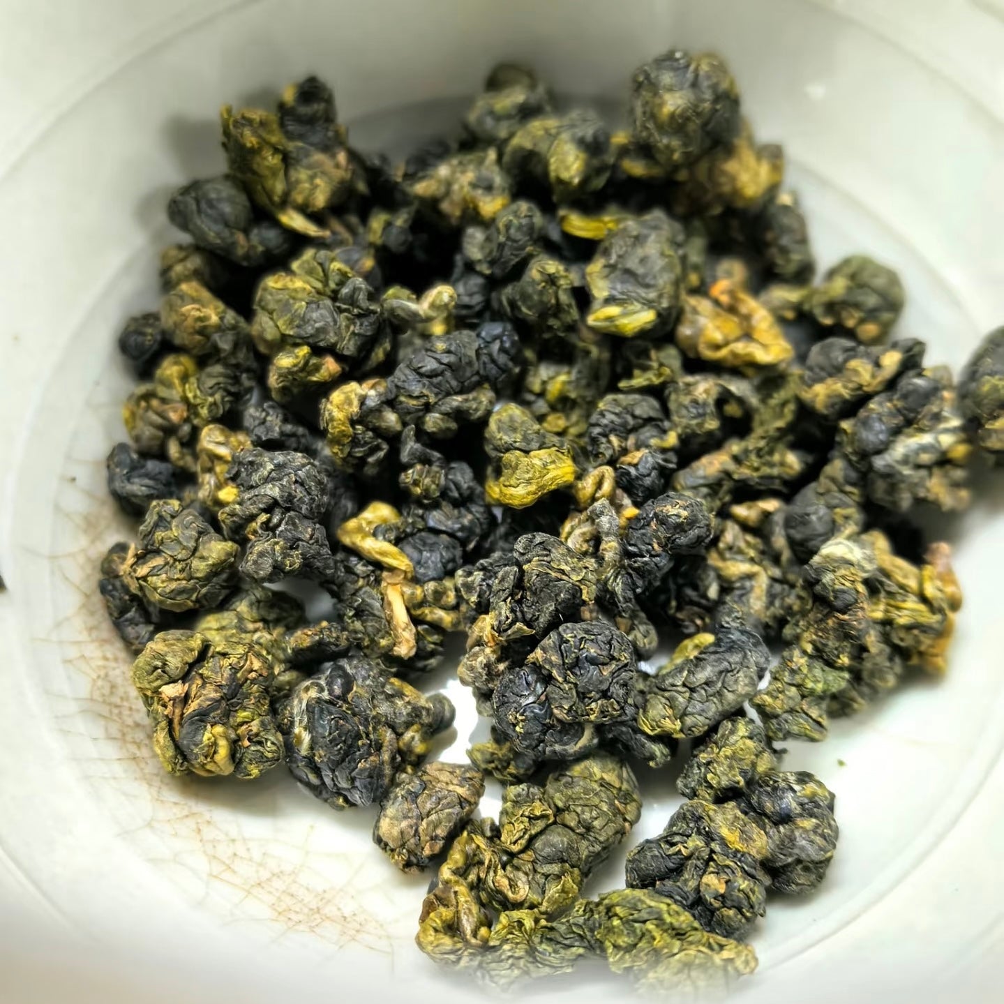 Handcrafted Milk-Style Premium Oolong Tea