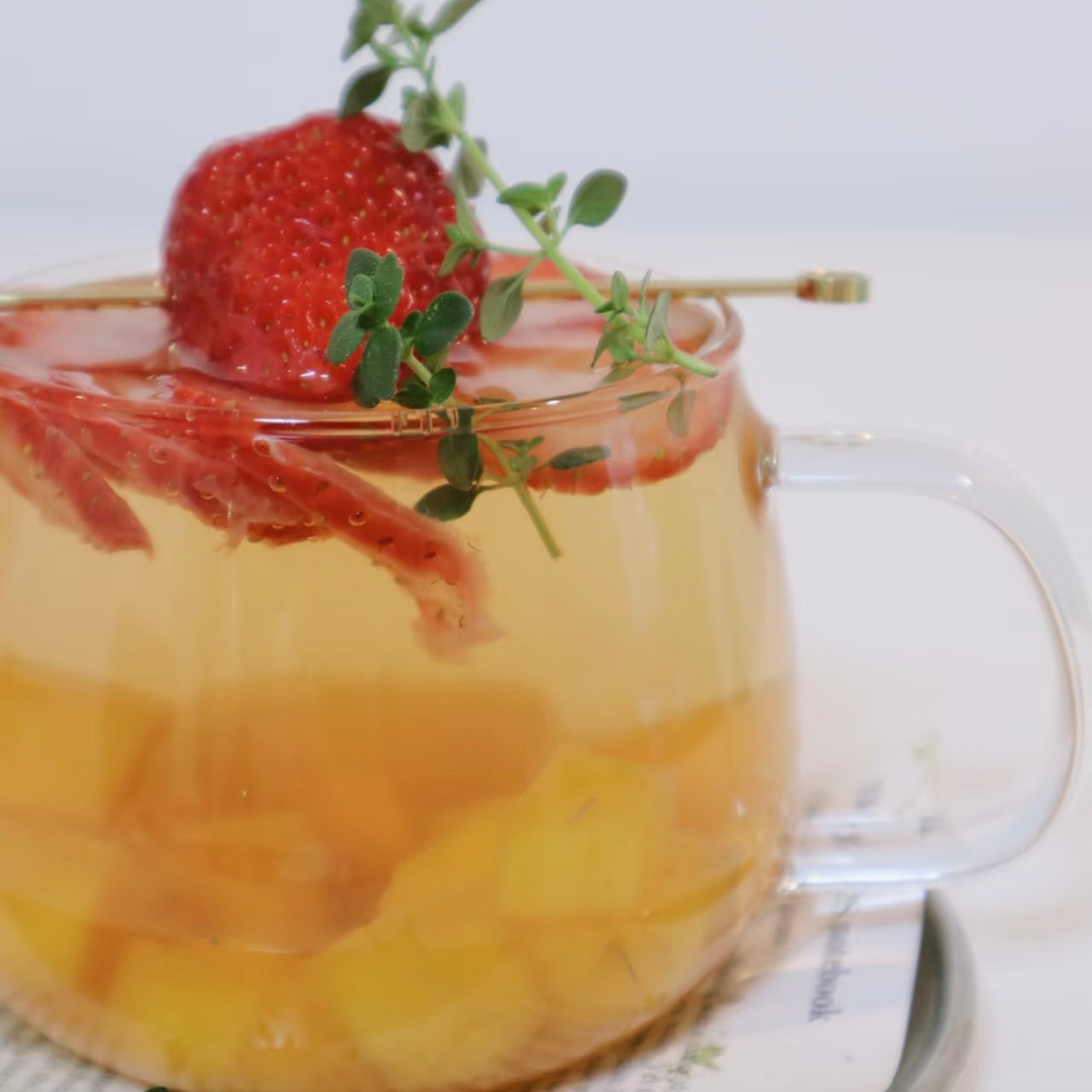 Strawberry & Mango Fruit Tea