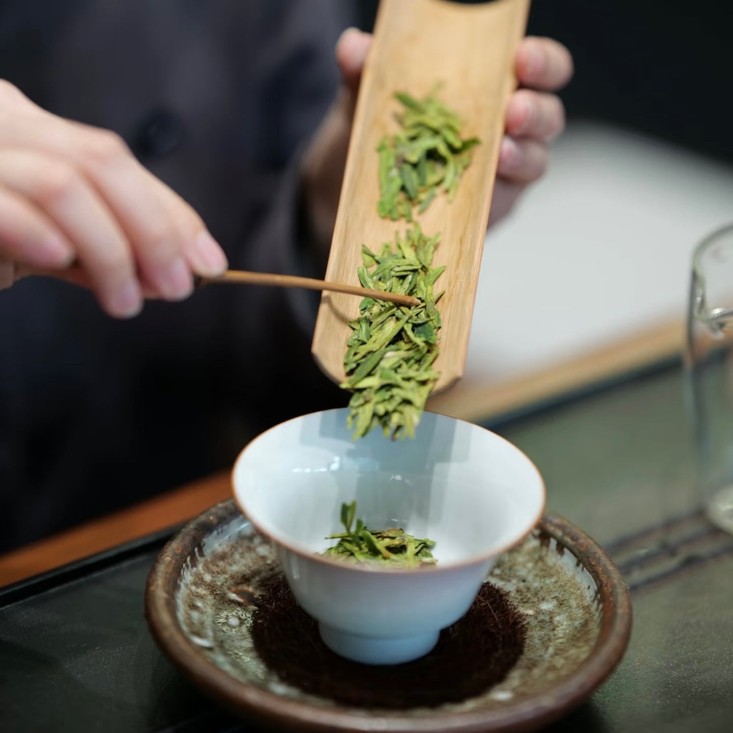Xihu Dragon Well Green Tea